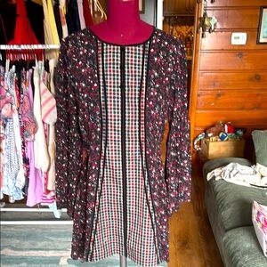 POL NWOT PLAID & FLORAL w/ VELVET TRIM DRESS SMALL